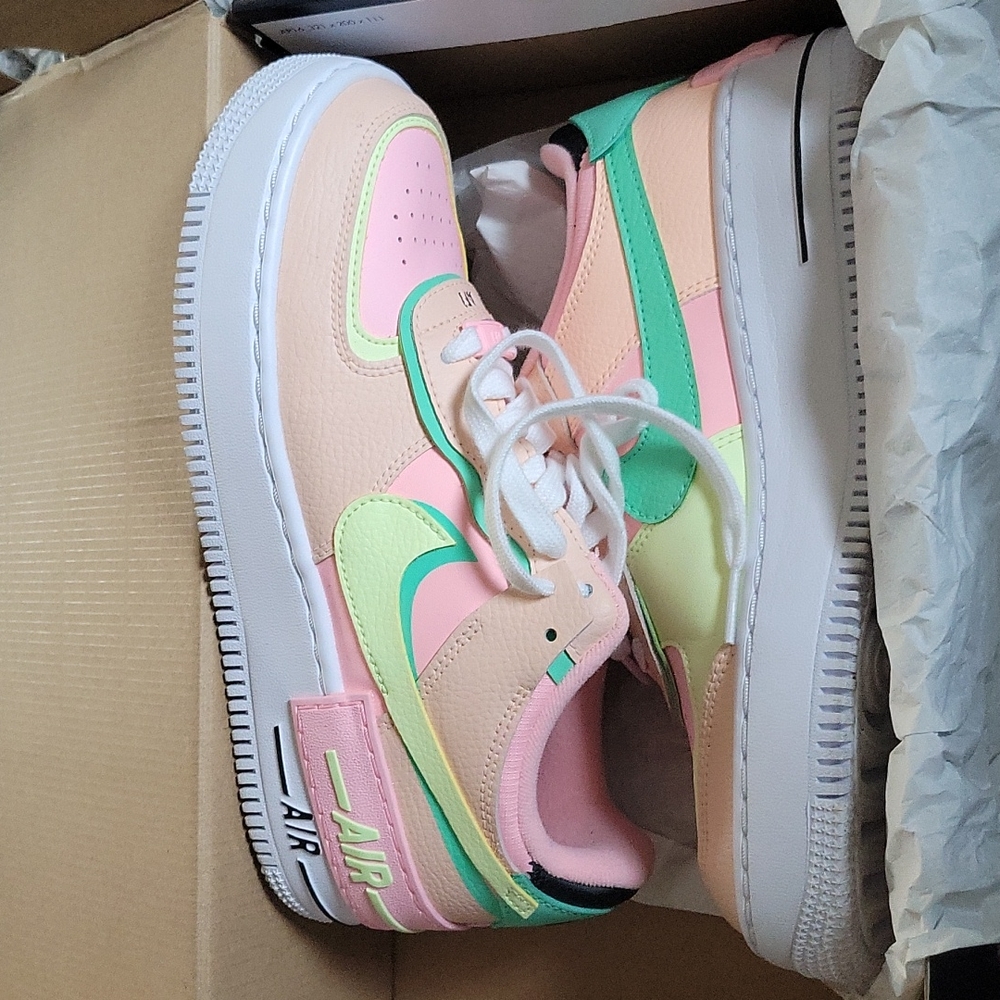 Nike Air Force 1